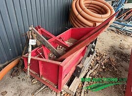 TOWNSUNNY TTB transport box / tip bucket with suspension and pallet forks