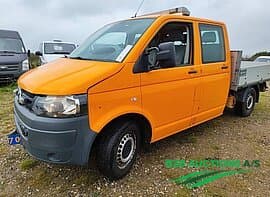 VOLKSWAGEN Double Cab T5