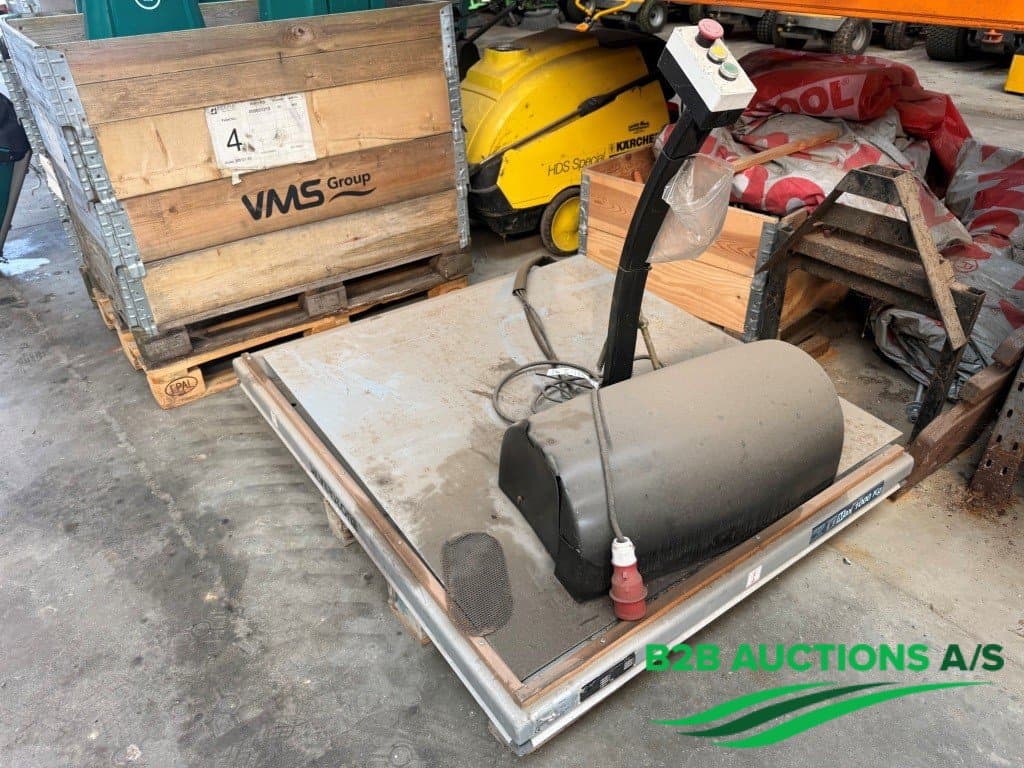 SILVERSTONE SL 1001 Electric Lift Table
