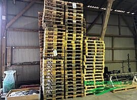 Used / discarded EUR pallets, approx. 140 pcs. - approx. 17 disposable pallets