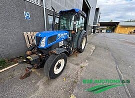 NEW HOLLAND T4030N, 4WD 7.50R18 A8 / 13.