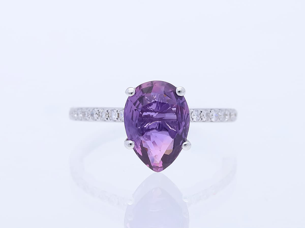 Ring+2,44+ct.+Saphir,+Diamanten+750+Weißgold+18+Karat+IGI+Zertifikat