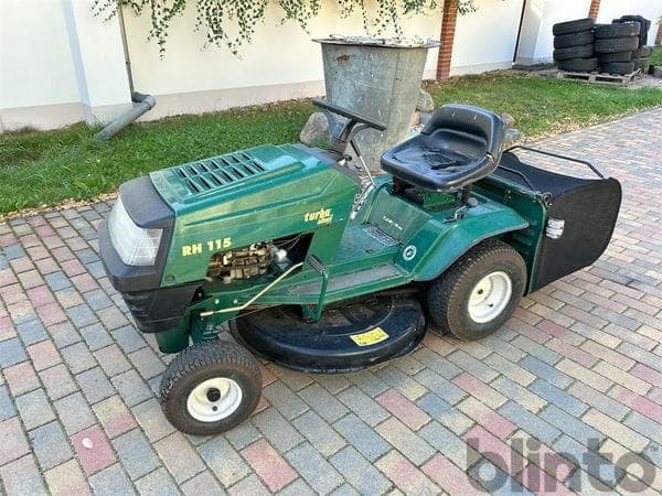 MTD RH 115 Ride-on Mower with Catch Basket