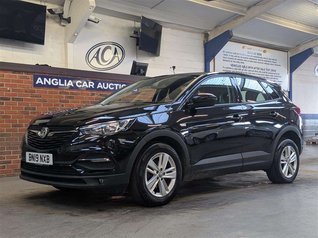 2019 VAUXHALL GRANDLAND X SE TURBO S/S