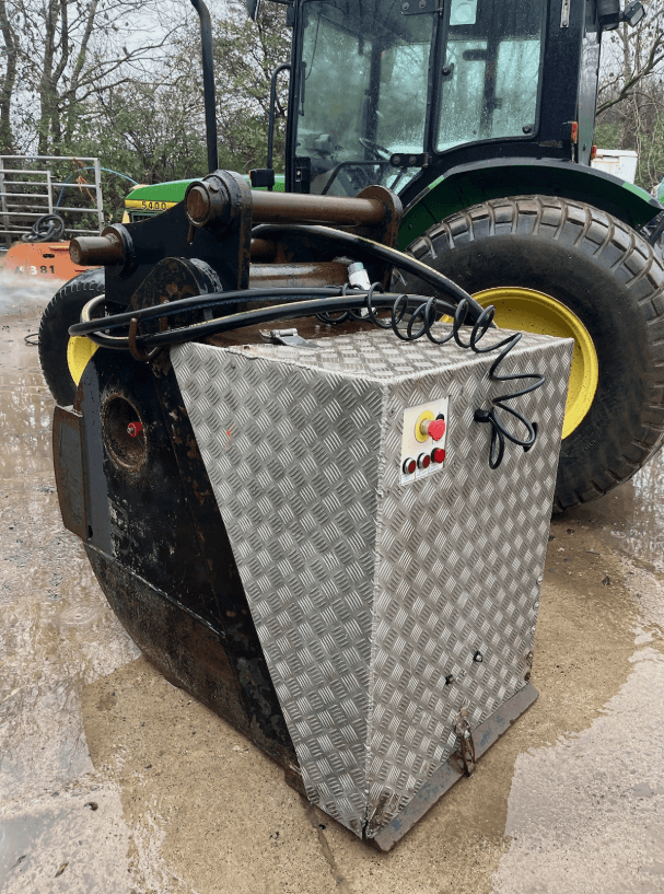 Hydraulic Pressure Washer – Excavator / Digger Mounted