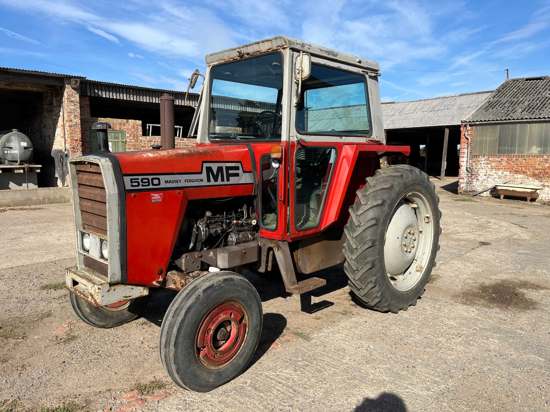 BTW Massey Ferguson 590 trekker, yat 853x, 9925hs, 13.6r38 achterbanden, met v5
