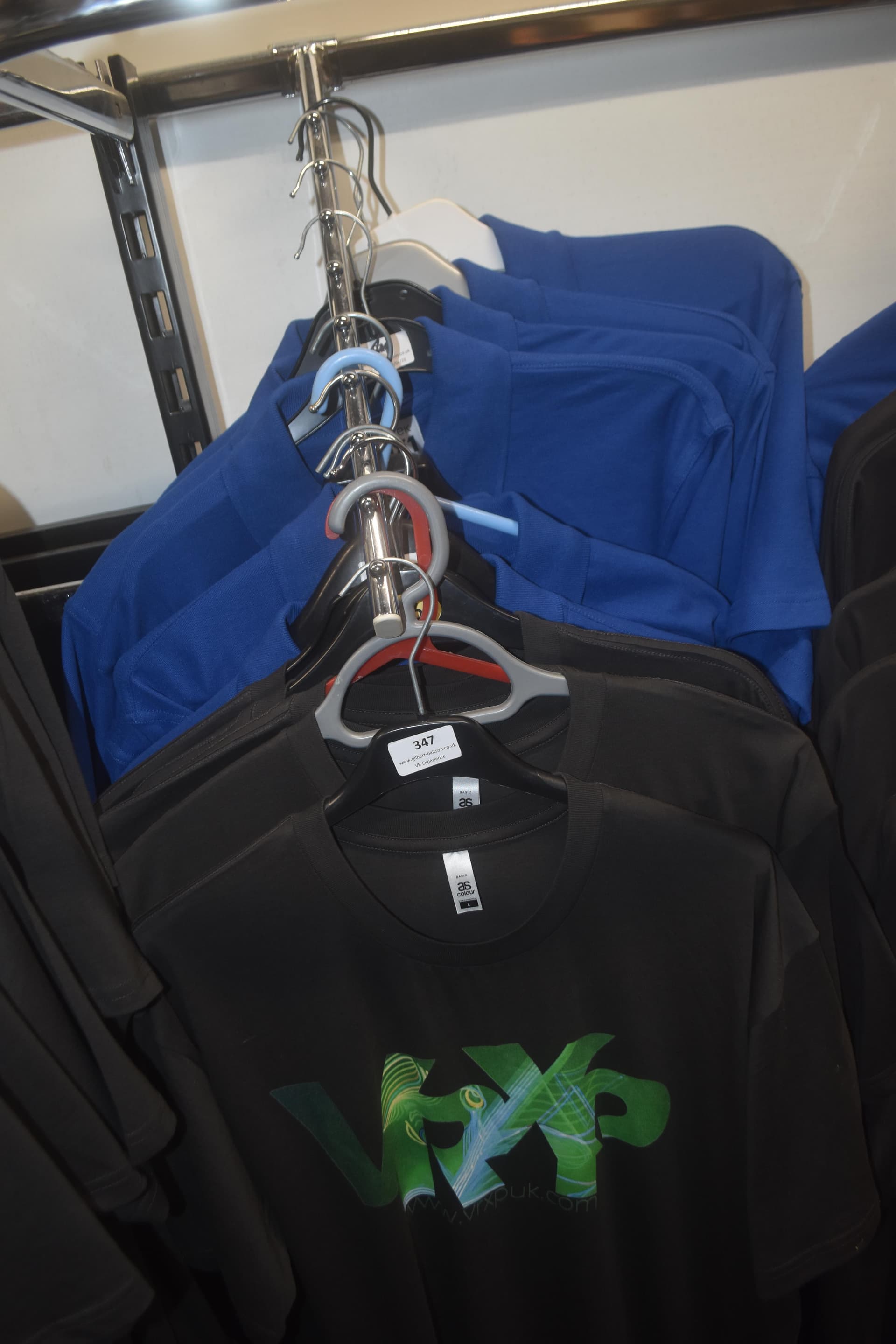 * 12 size L VRXP Polo shirts