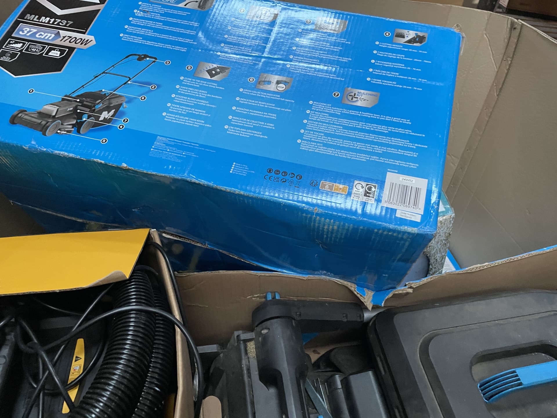 MIXED PALLET FROM MAJOR DIY RETAILER PALLET INCLUDES MACALISTER LAWNMOWER, WATER FEATURE,STRIMMER