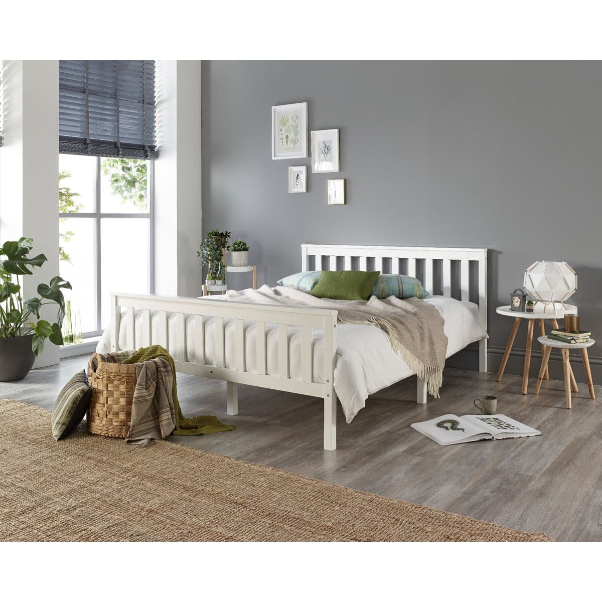 Boxed Atlantic Bed Frame with Bonnel Mattress Single (96.5 x 197 cm ) White (LOC: SR6(7.6)-