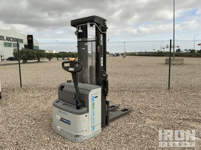 UniCarriers PSH160 Electric Stacker