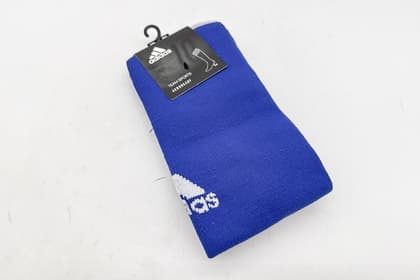 6 Paar adidas Stutzen, Gr. 46/48