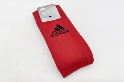 4 Paar adidas Stutzen, Gr. 40/42