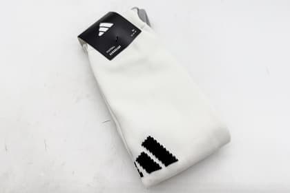 5 Paar adidas Stutzen, Gr. 46/48