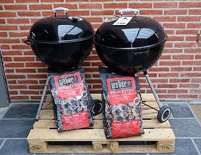 2 stukken Weber Ball Grill ø 57cm...