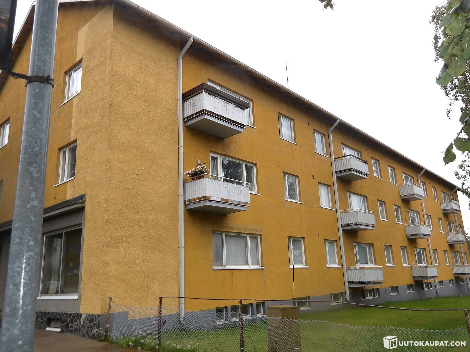 Foreclosed apartment (2 rooms+kitchen) in Kemi city center