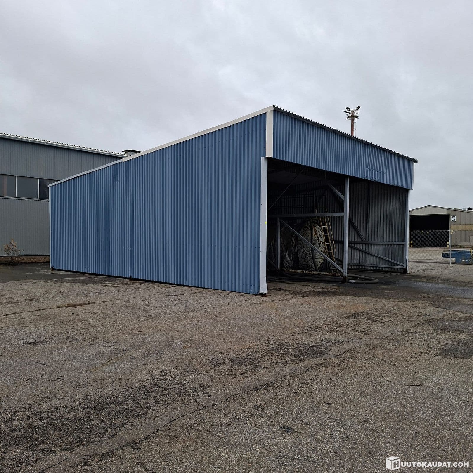 Warehouse canopy 143m2 steel frame 11mx13m for transport, Pori
