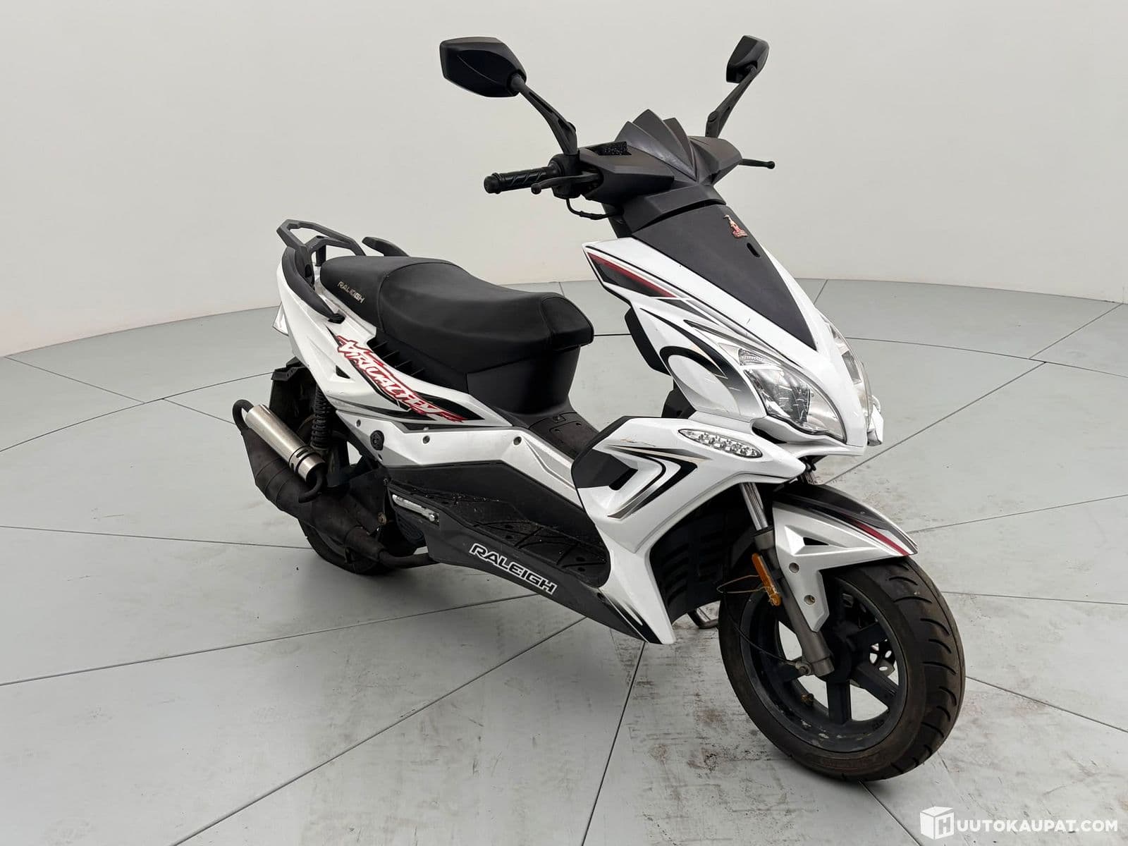 Raleigh FS2-13 Scooter, Ranua