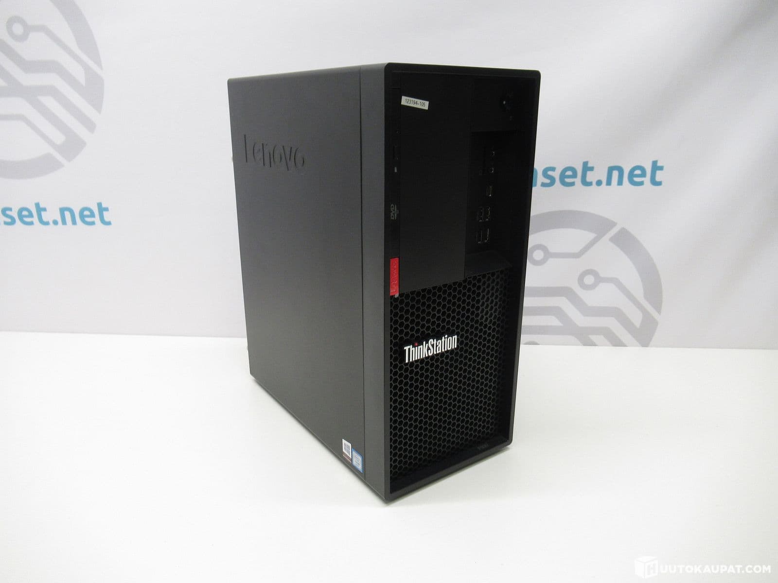 Power mill Lenovo P330 Intel Xeon E-2124G, 16 GB, 256 GB NVMe SSD, 400W, W11Pro, Helsinki