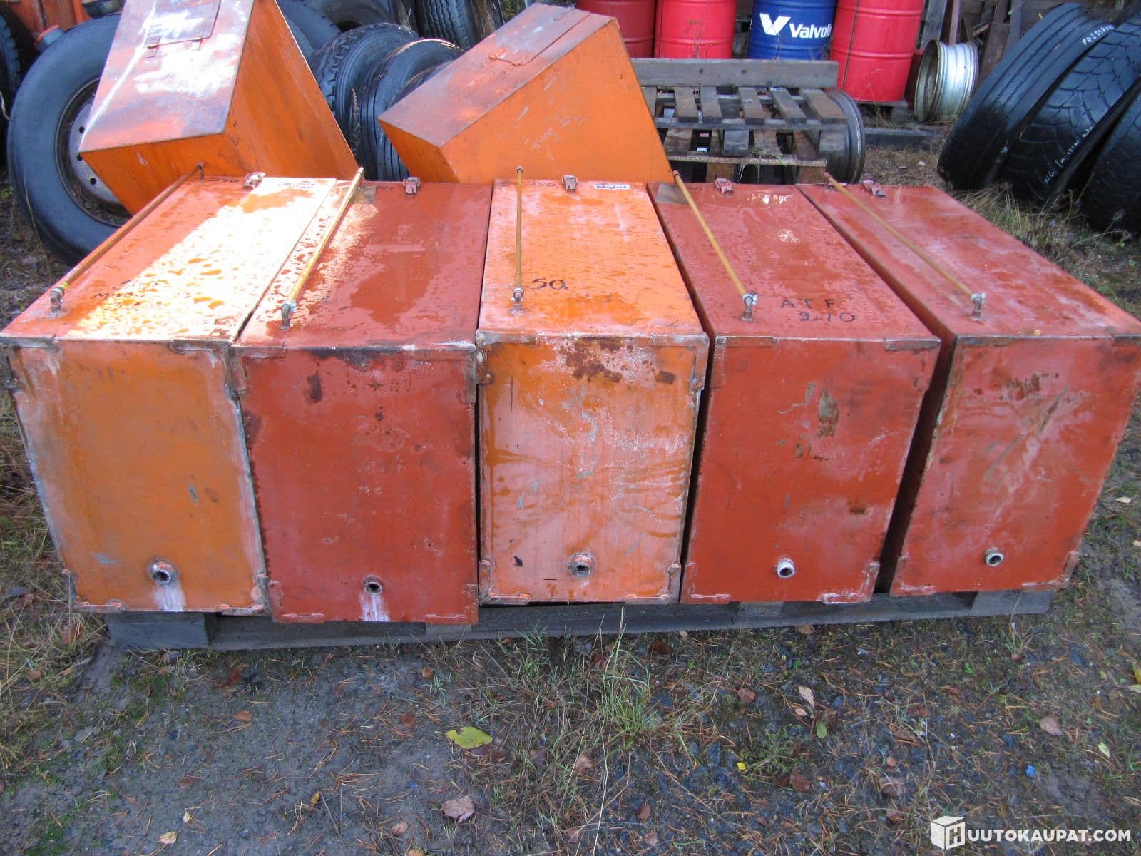 Oil distribution system with separate tanks, Seinäjoki