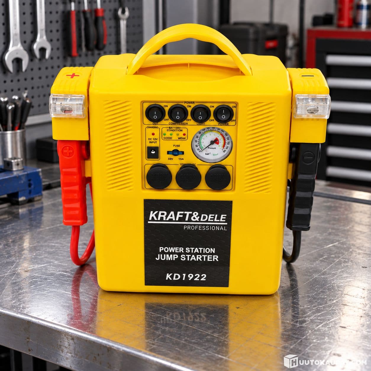 Battery starter 900A / Multifunction 4in1, Isocyro