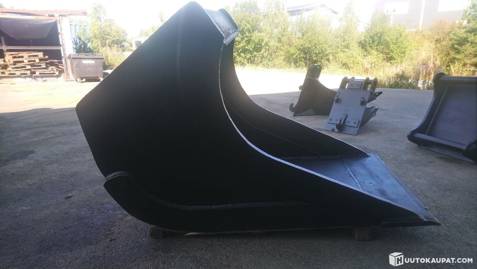 Cable bucket width 800 without fastener approx. 1.3 cubic, Nokia