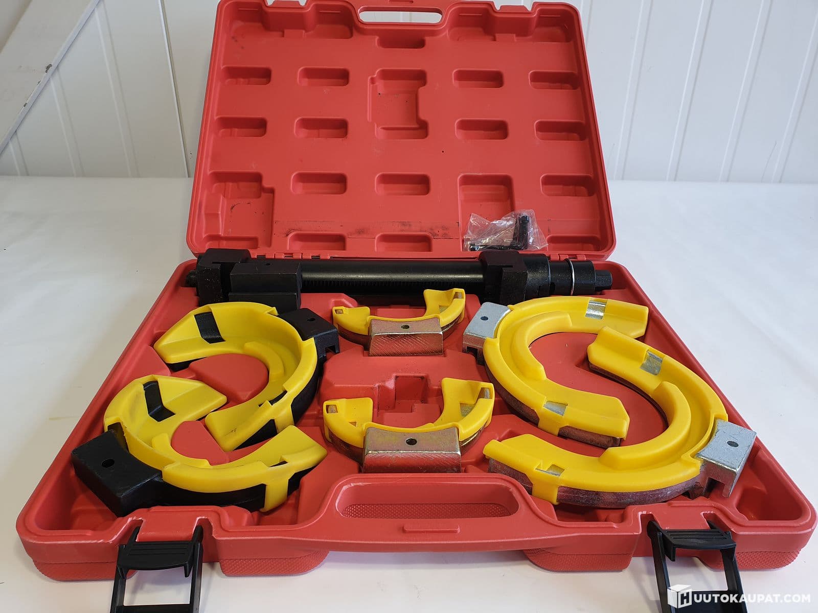 8th passenger car spring press, Isokyro