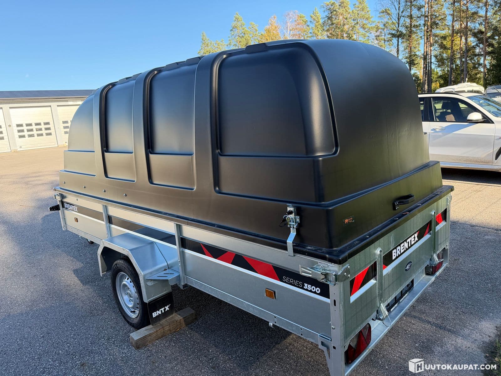 BRENTEX 3515 750 kg trailer with crane, Raasepori