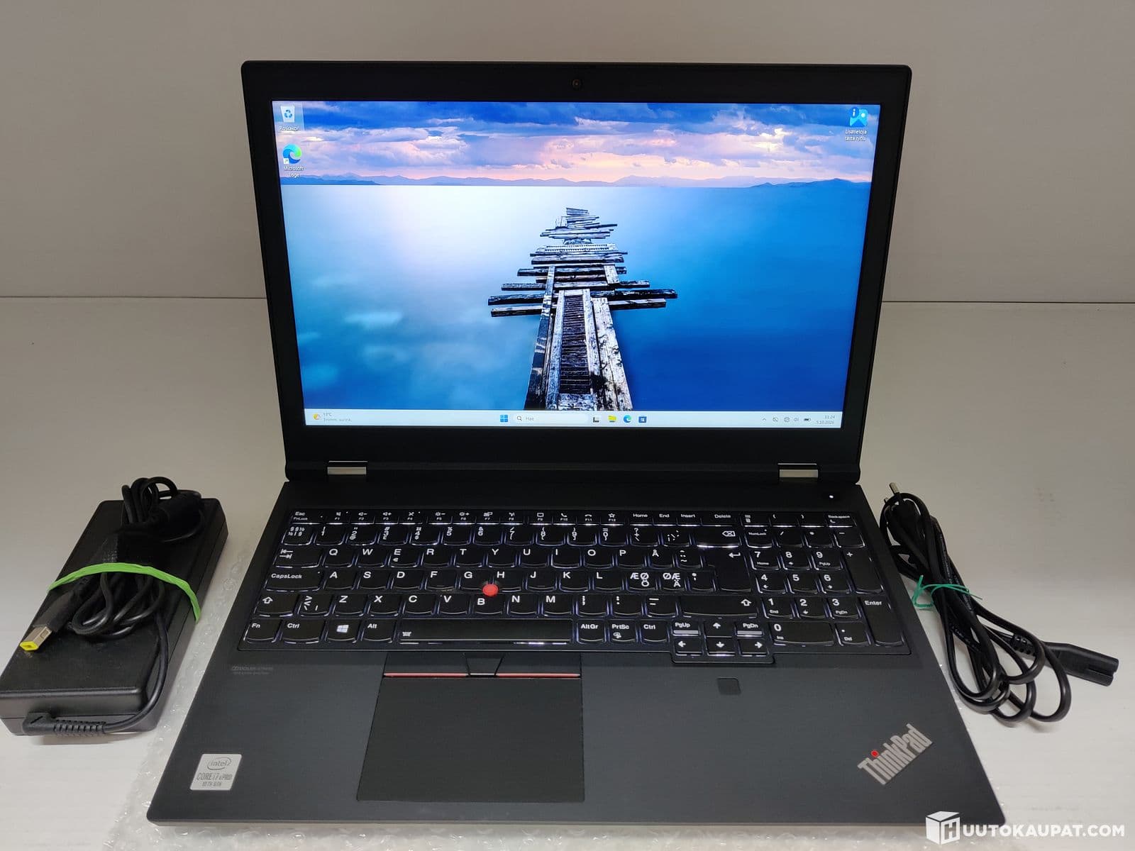 Loistava Tehokas työasema P15 G1 - 15,6" /i7-10850H/512 GB NVMe/64GB DDR4/RTX 3000/Win 11 Pro, Riihimäki