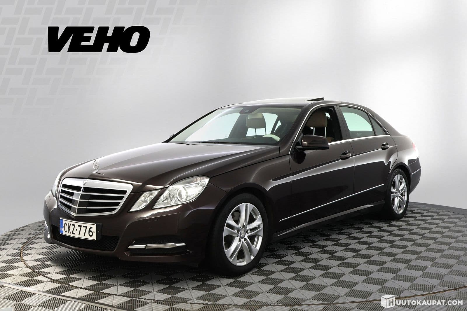 Mercedes-Benz E 300 BlueTec Hybrid A, 2013, Vantaa