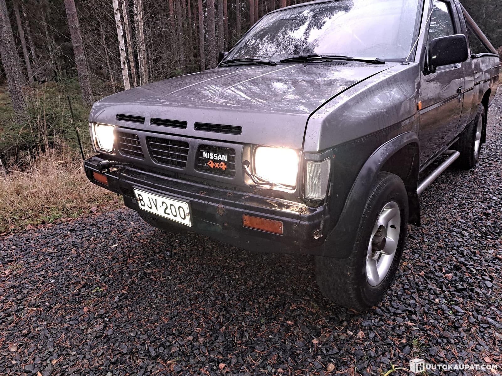 Nissan Pick-up king-cab 4x4, 1988, Forssa