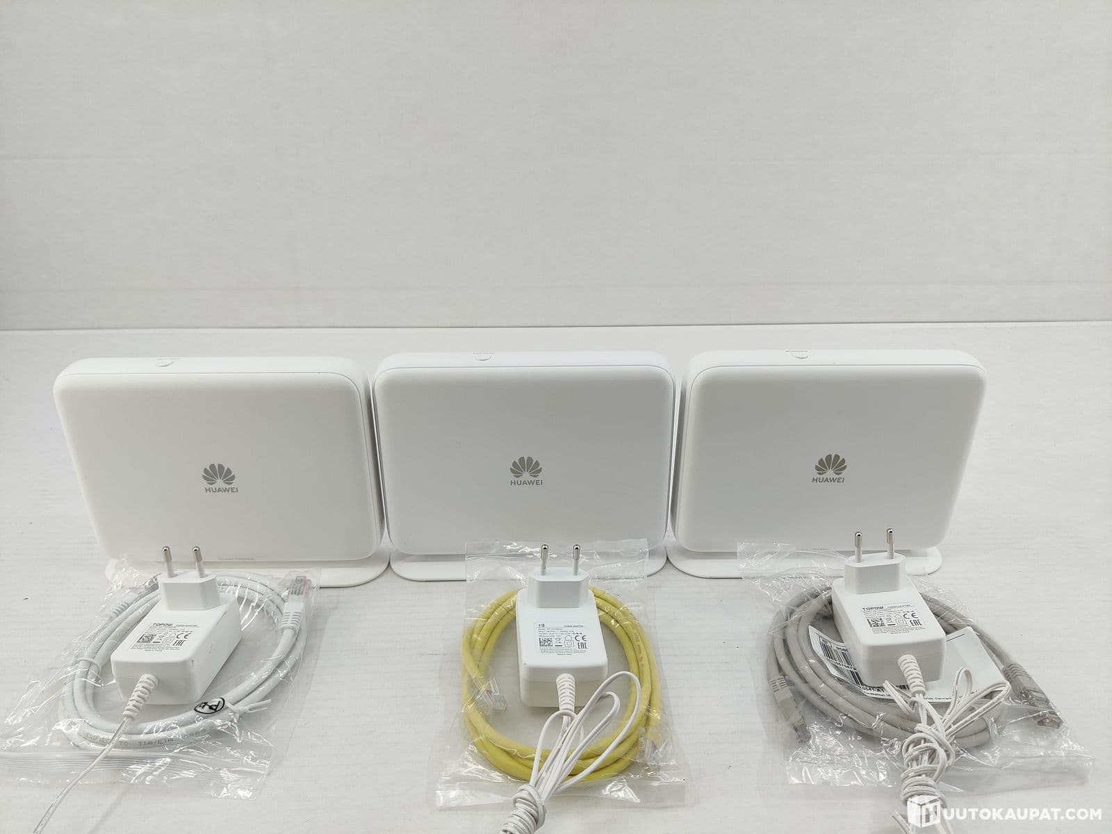3x Huawei K572 OptiXstar Wi-Fi 7 Mesh Routers, Riihimäki