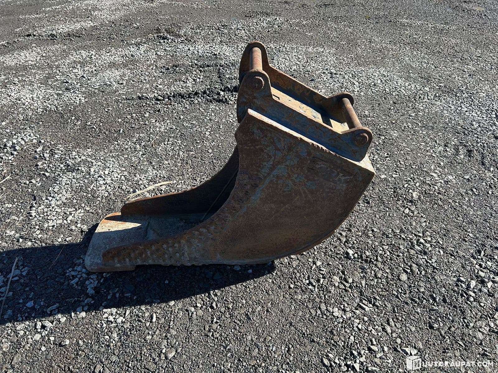 Cable bucket with S45 clamp, Kankaanpää