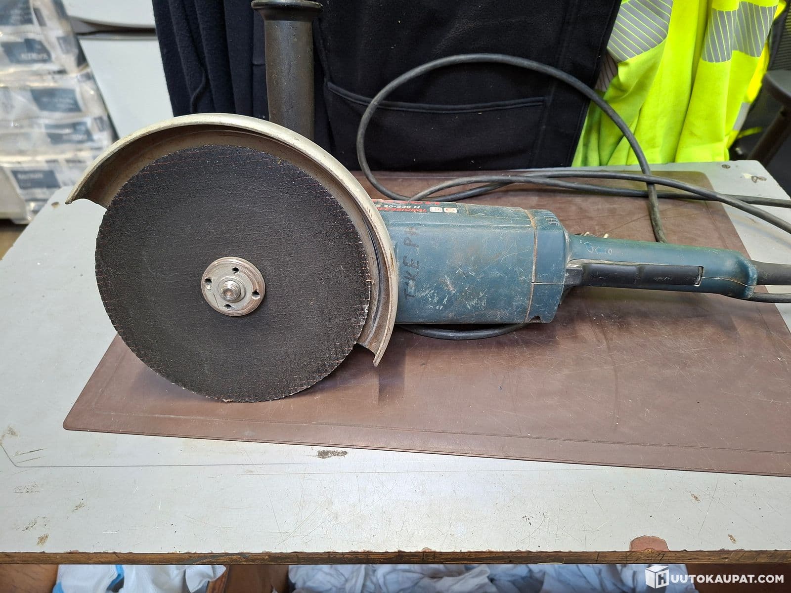 Bosch Corner Grinding Machine, Tampere