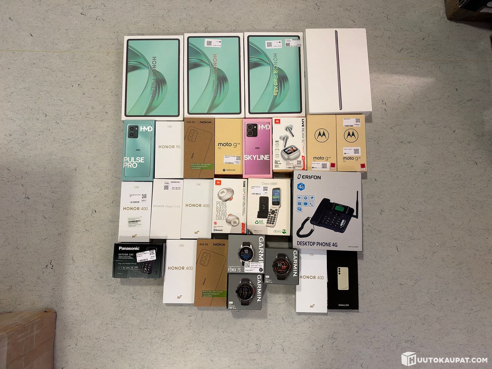 Lot of Small Defective Electronics, Helsinki