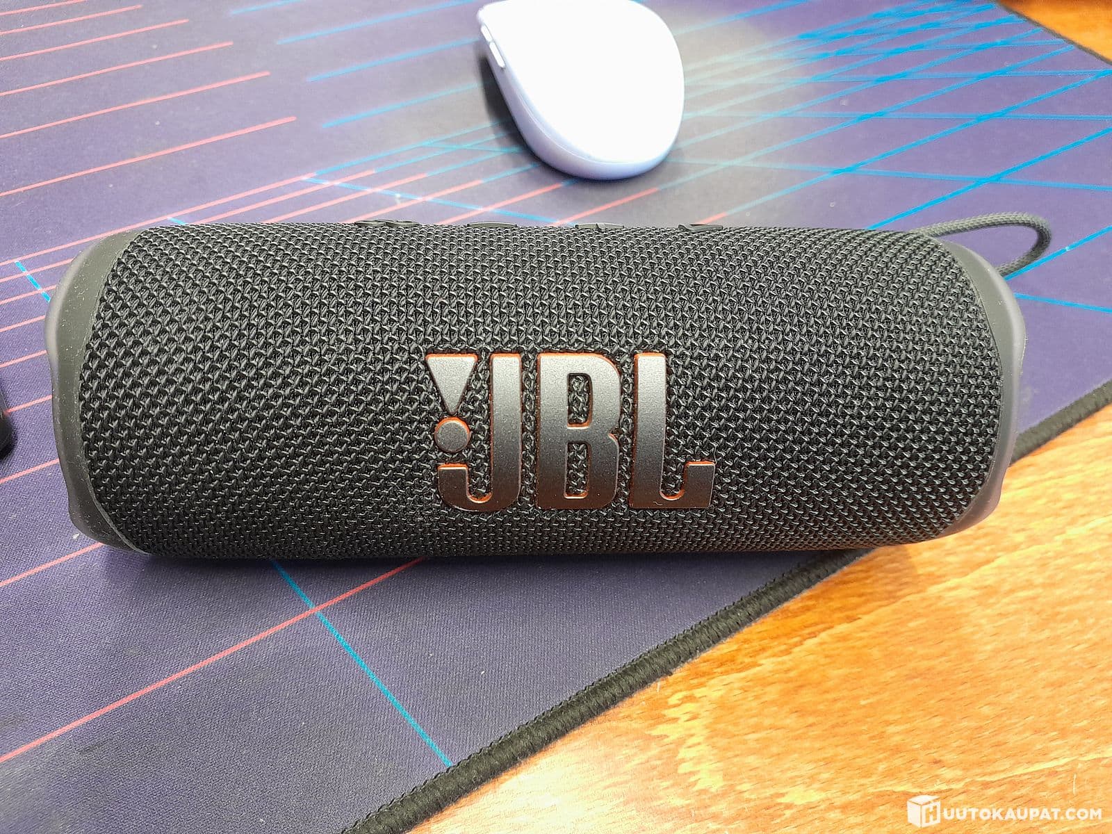 JBL Flip 6 -Bluetooth speaker, Vantaa