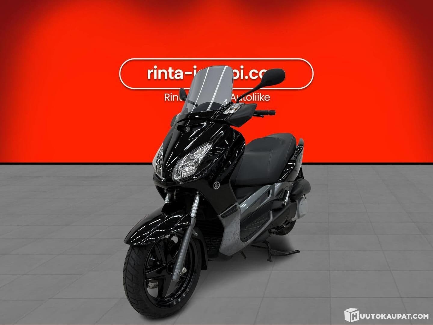 Yamaha X-MaX 250 R Scooter * Single Owner * Low Mileage * Clean Condition * Electric Start * 250cc * Kuopio