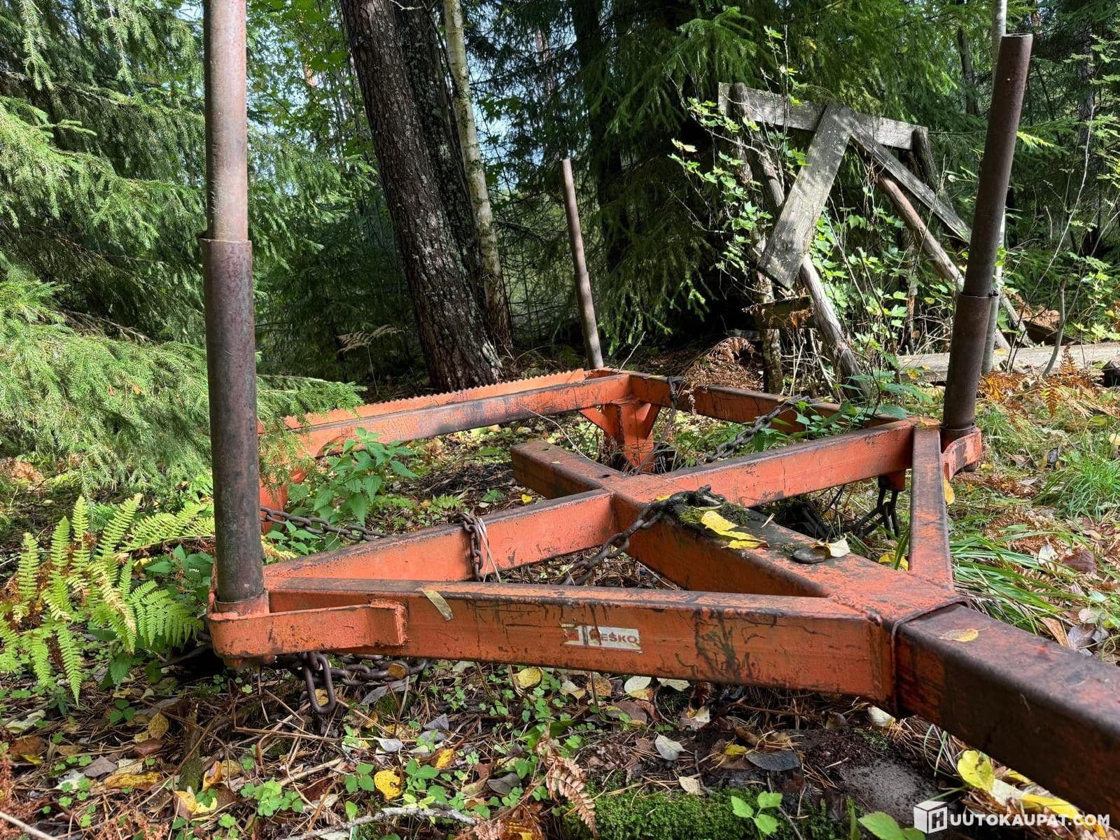 Hakki metsäreki, nytkä jalakset, Hämeenlinna