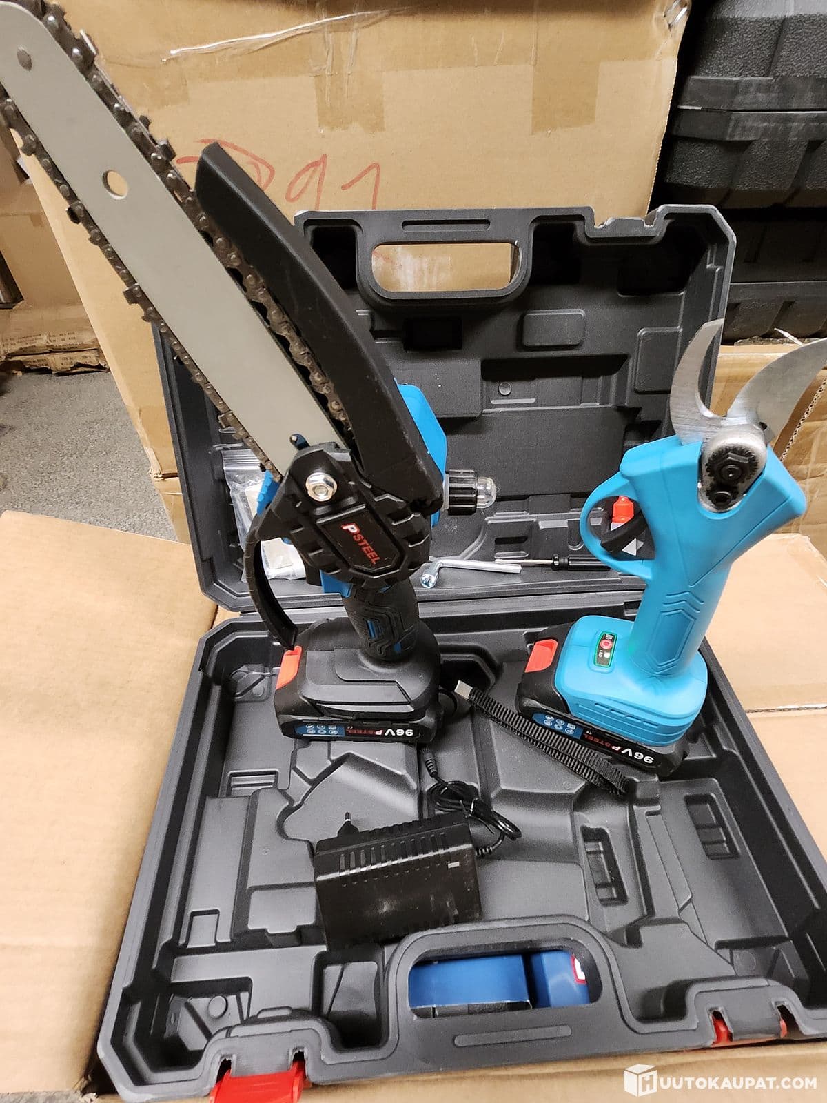96V Battery chain saw + 96V Oxy cutter - storage case - Lithium batteries x 2 pieces - charger, Isokyro