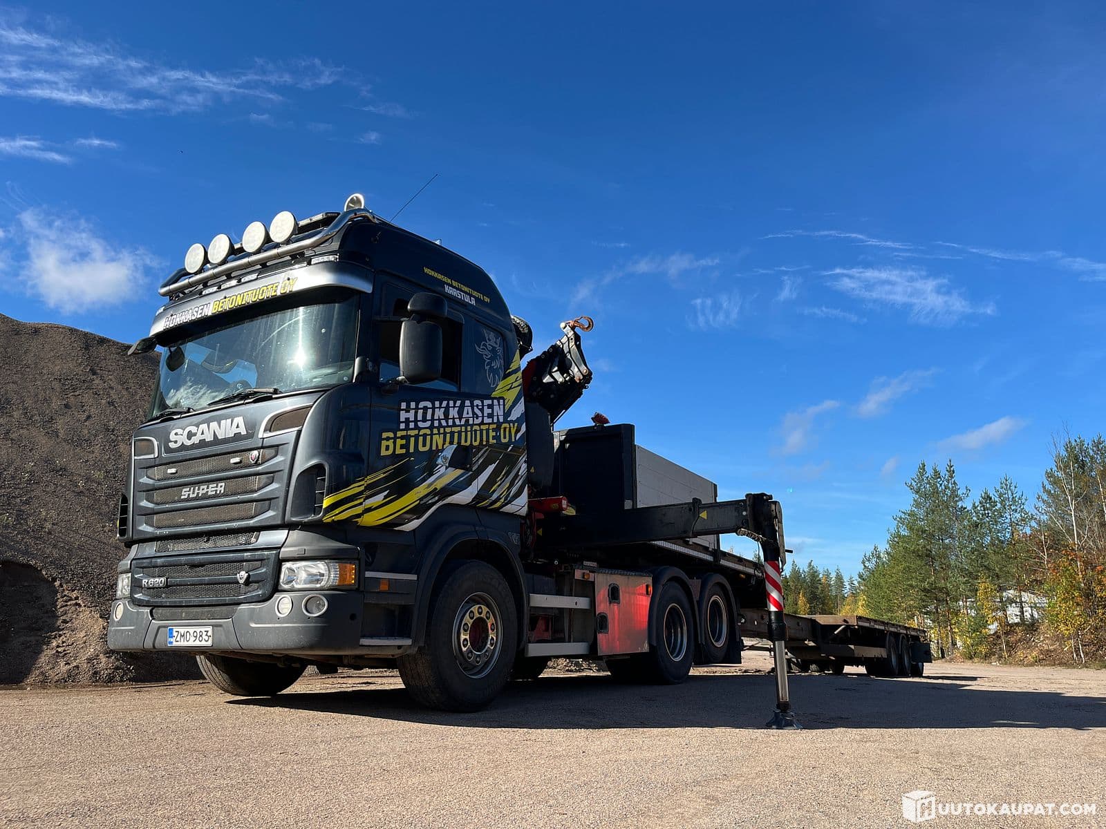 Scania R620, vm. 2013 Fassin nosturilla ja NTM jatkettava pokkakärry vm. 2004, Äänekoski