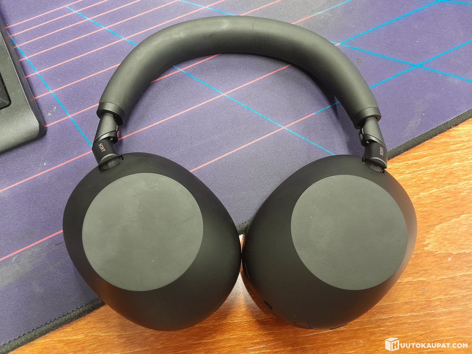 Sony WH-1000XM6 Noise Cancelling Headphones, Vantaa