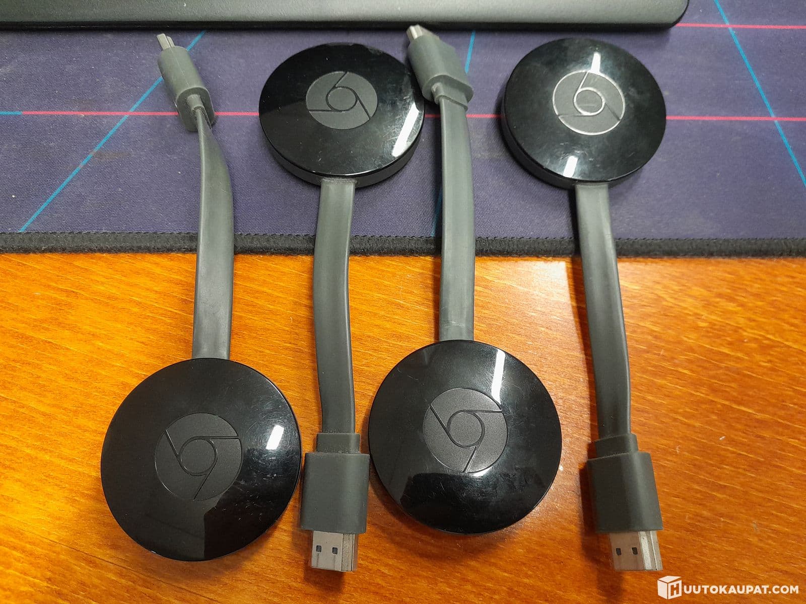 4x Google Chromecast 2 Streaming Devices, NC2-6A5, Vantaa