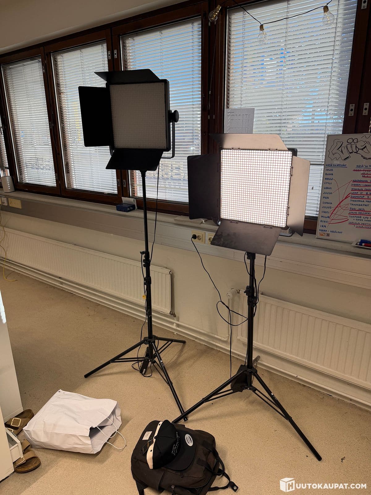 2 pcs of Godox lights and Manfrotto photo wall stands. Hel Goods Supply Oy bankruptcy estate, Järvenpää