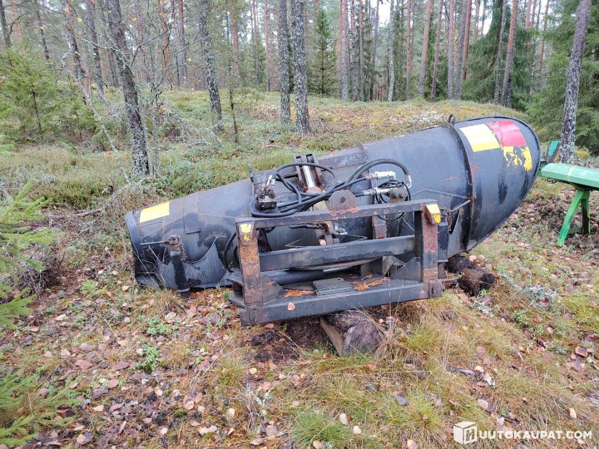 Lumiaura, Pöytyä