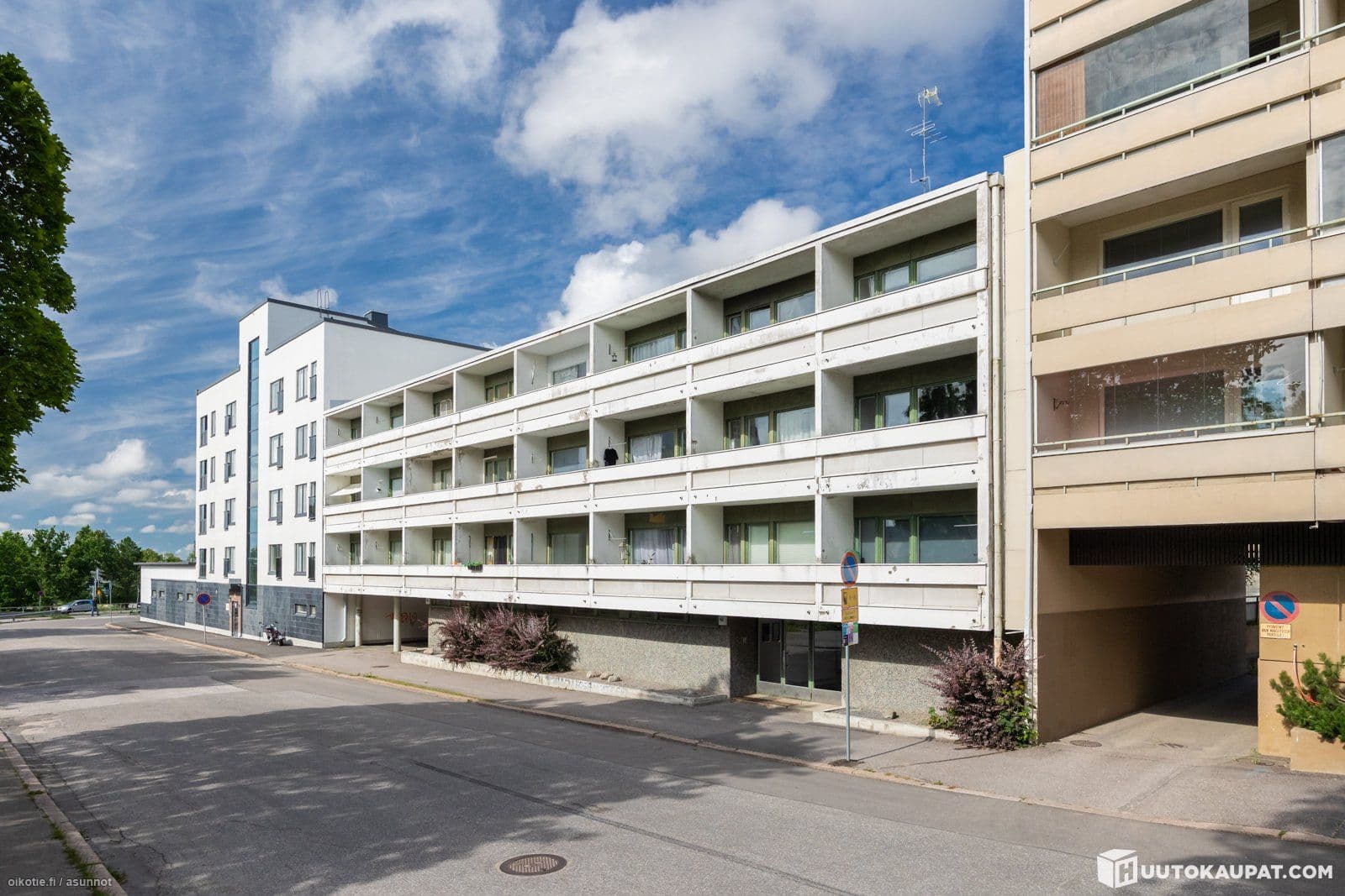 Affordable one-room apartment in Lahti city center with own plot - for investment or personal use!