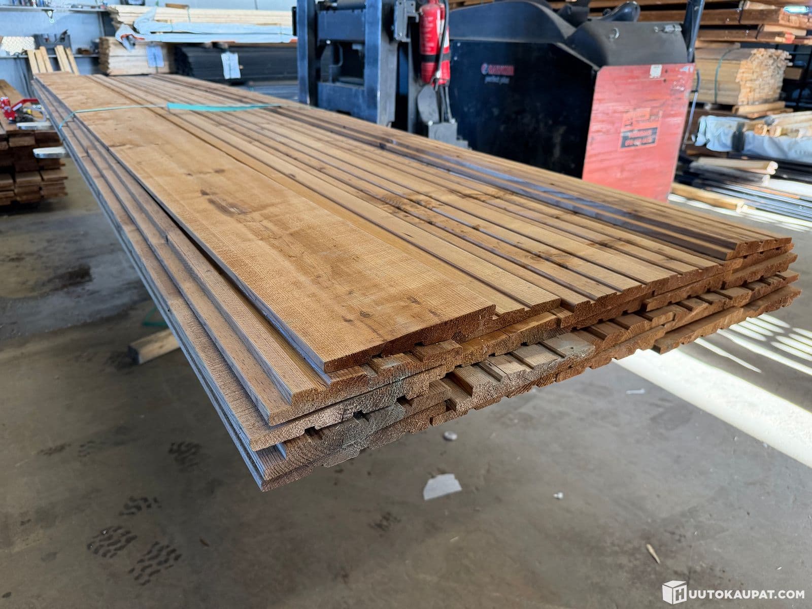 Thermo outer panel 26x193mm, Fine saw hat 14,5m2, Kauhajoki