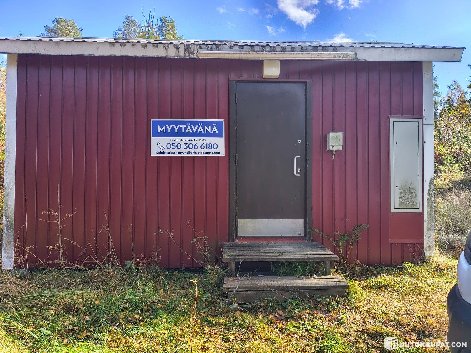 Property consisting of an area of destination and a building on the property. Eastern King's Road 127, 2580 Siuntio, Siuntionio