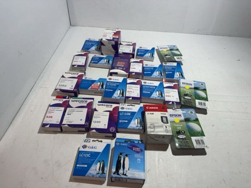 Lot of different cartridges for printers, 26 pieces