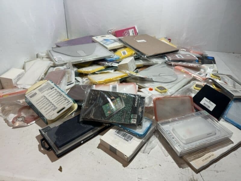 Lot phone and tablet covers and accessories