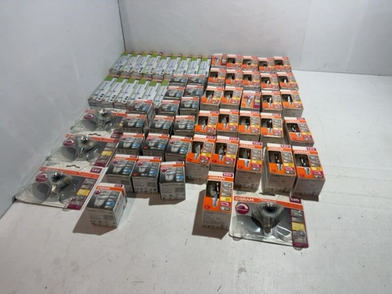 Approx. 61x Osram LED and energy-saving lamps