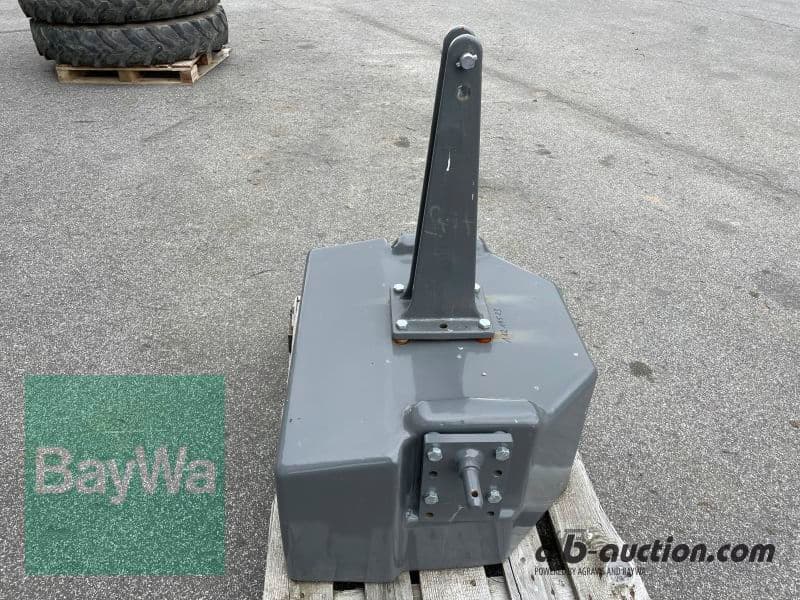 FENDT FRONTGEWICHT 1250 KG